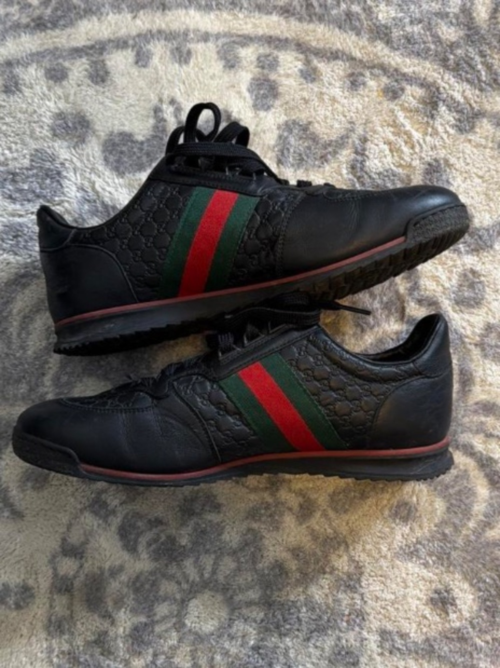 Gucci Black Leather Men’s Sneakers with Green & Red Stripe 8.5 - Picture 3 of 11